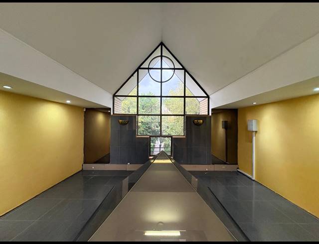 2,565M² OFFICE FOR SALE IN RANDJESPARK